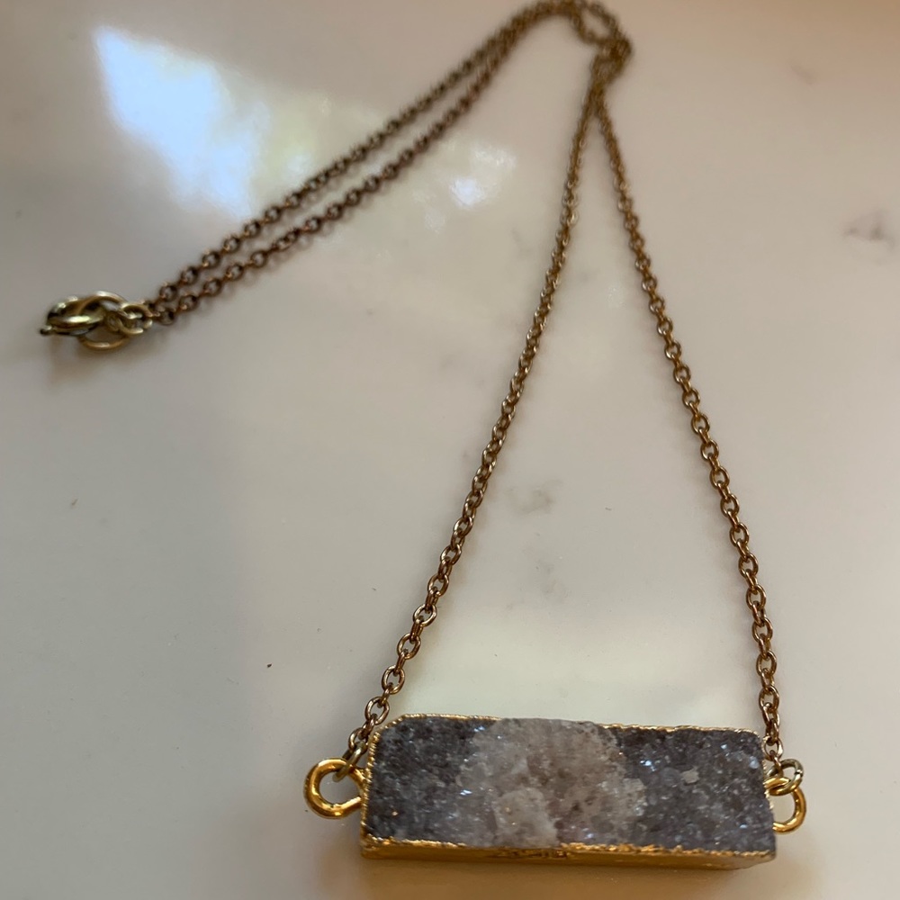 Necklace druzy gray stone gold